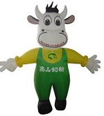 Custom Inflatable Cow 2